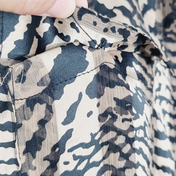 Tango Mango Women's Black & Tan Leopard Print Collared Button Down Shirt Size XS - Picture 5 of 11